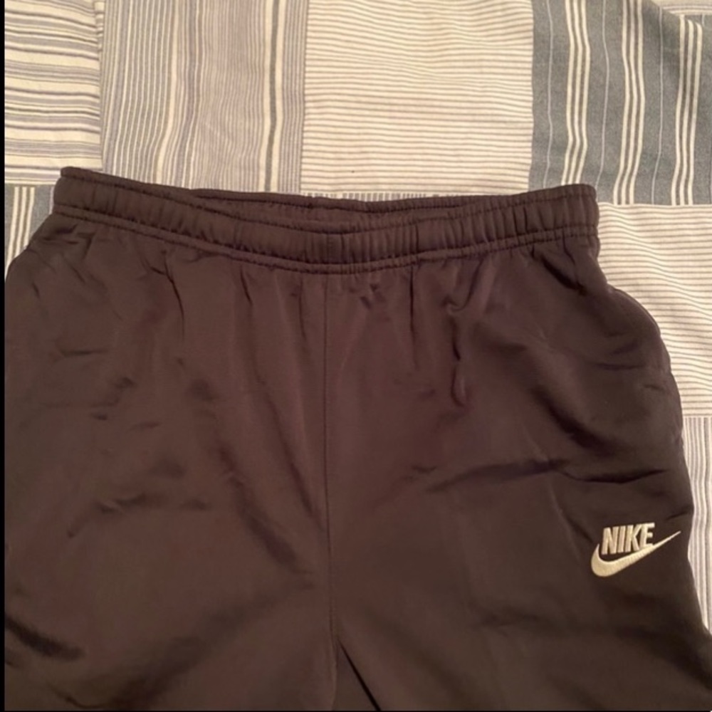 Nike Trackpants☑️